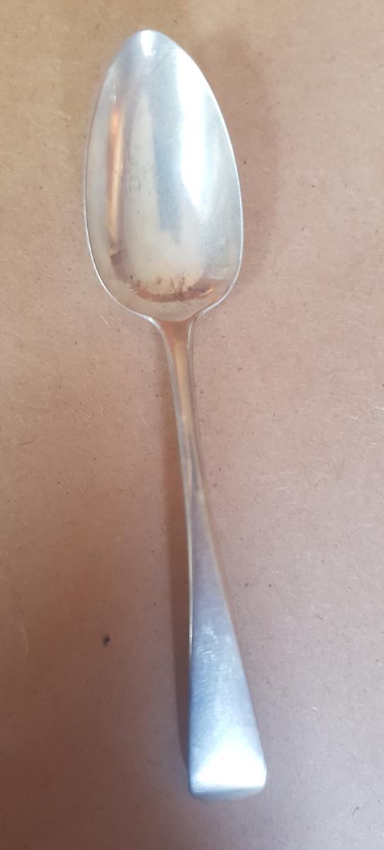 Spoons, dessert, six - National Trust